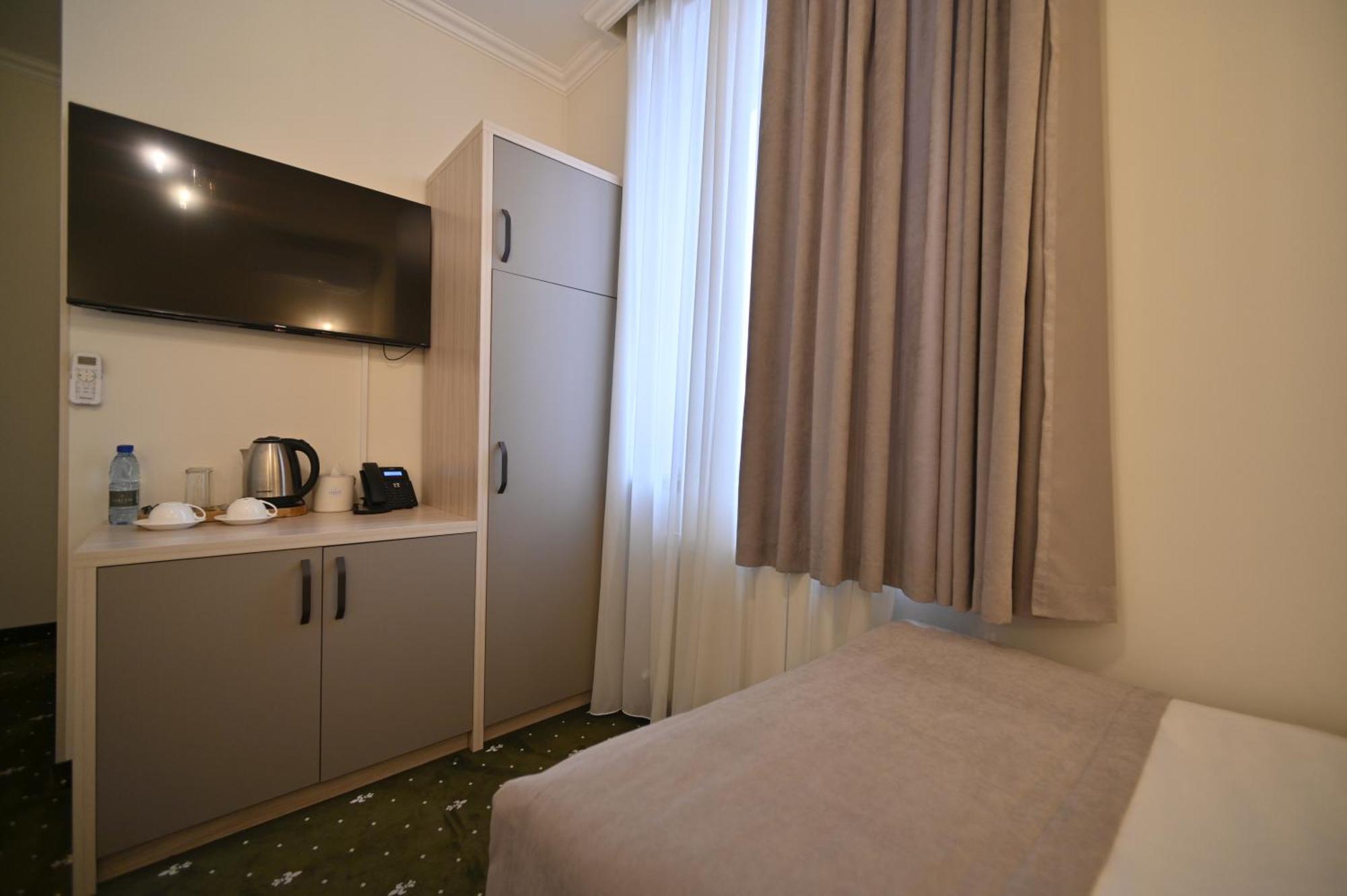 Colette Hotel 耶烈万 外观 照片